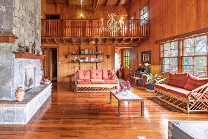 Villa Escazu & Gardens-Furnished in Escazú, San José — $510,000