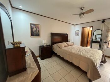 VENTA CASA DE 1 PLANTA EN RESIDENCIAL SANTA ANA POZOS 3 HAB in Pozos, Santa Ana, San José — $195,000 - Photo 5 of 16