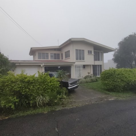 Casa en Venta en Barva de Heredia, Hermosa y Amplia Casa 5PDN8278302 in San Pablo, Barva, Heredia — $365,000