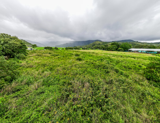 Ubicación Estratégica en Jaco: Terreno de 11,947 m² en Venta a $250/m² en Jacó, Garabito, Puntarenas — $2,986,750 - Foto 2 de 9