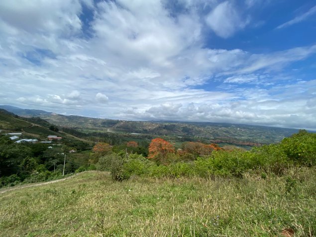 Venta de terreno en Cachí, Lago Alto in Cachí, Paraíso, Cartago — ₡ 34 000 000 - Photo 2 of 22