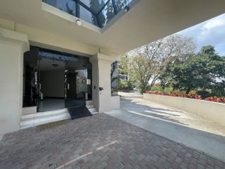 Venta de Apartamento en Condominio en Escazú Bien Adjudicado in San Rafael, Escazú, San José — $328,007 - Photo 3 of 25
