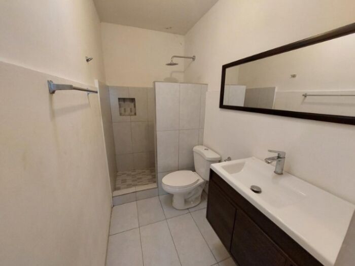 Venta de Casa en Goicoechea, San José. RAH 26-593 en Guadalupe, Goicoechea, San José — $260,000