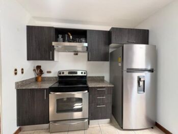 Alquiler de Casa Amoblada en Pozos de Santa Ana. RAH 26-1199 en Pozos, Santa Ana, San José — $1,850 - Foto 4 de 19