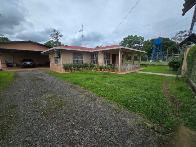 Venta de casa, Guápiles, Pococí, San Rafael (La Colonia),💰Precio de venta: ₡75.000.000 (Solo venta) en La Colonia, Pococí, Limón — ₡ 75 000 000