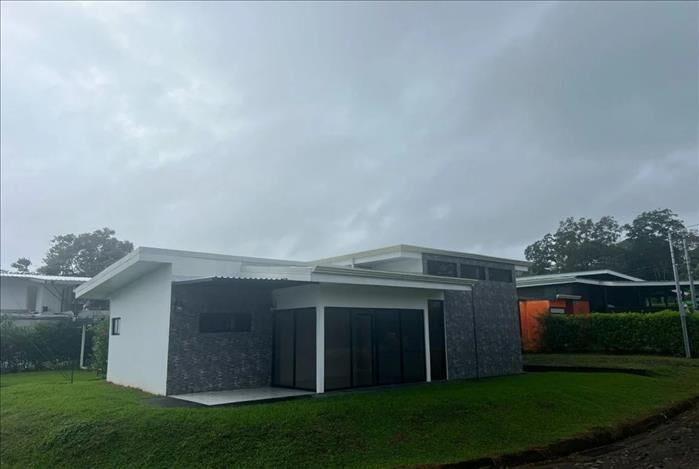 VENTA DE CASA , ALAJUELA, SAN RAMON, CHACHAGUA, CONDOMINIO HAGARA en San Ramón, Alajuela — ₡ 67 700 000
