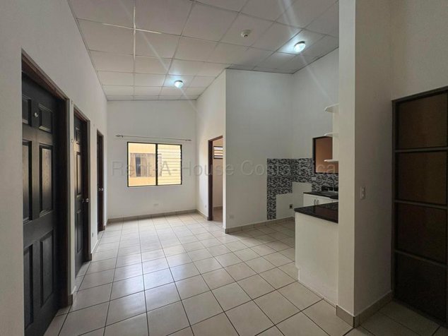 Alquiler de Apartamento en Moravia-La Trinidad. RAH 27-261 en La Trinidad, Moravia, San José — ₡ 365 000