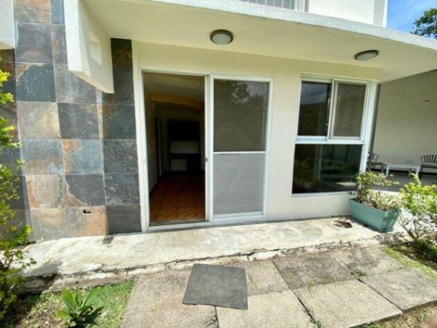 Se alquila apartamento en Uruca Santa Ana 27-156 in Uruca, Santa Ana, San José — ₡ 450 000