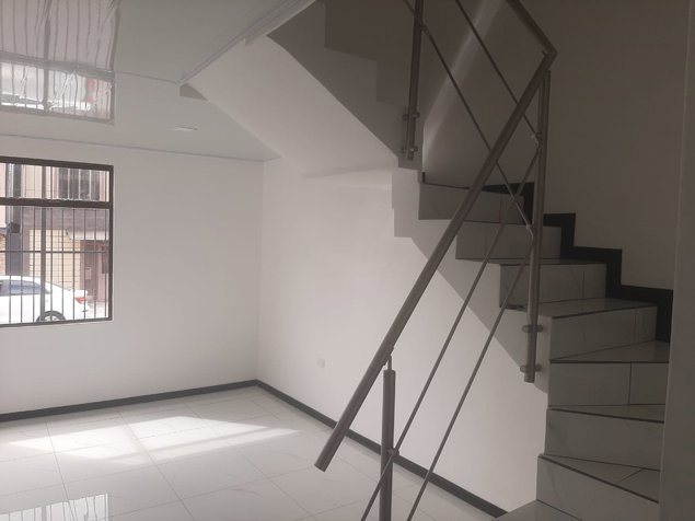 SE VENDE HERMOSA CASA ESQUINERA NUEVA  en San Juan de Tibás Uso Mixto in San Juan, Tibás, San José — ₡ 79 950 000 - Photo 3 of 10