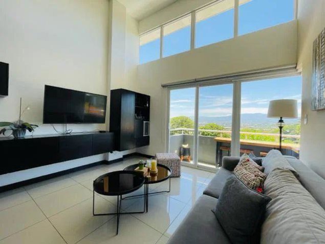 Apartamento en Venta en Condominio Tempo in Santa Ana, San José — $210,000 - Photo 2 of 26