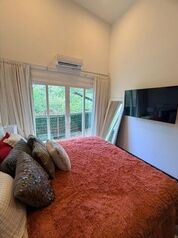 Venta Apartamento en Condominio San Nicolás de Bari en Pozos, Santa Ana, San José — $215,000 - Foto 5 de 28