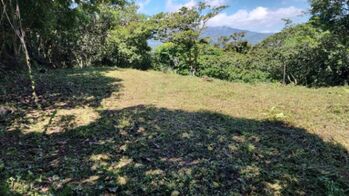 SE VENDEN BELLOS LOTES EN DERECHO EN PATARRA, DESAMPARADOS.  en Patarrá, Desamparados, San José — 10 000 000 ₡ - Foto 5 de 10