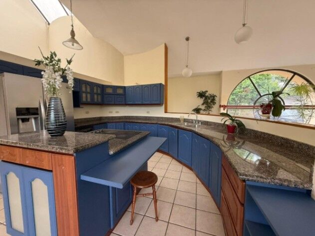 CASA DE LUJO EN VENTA,LA UNION TRES RIOS CARTAGO, COD 25-2032 en Tres Ríos, La Unión, Cartago — $580,000