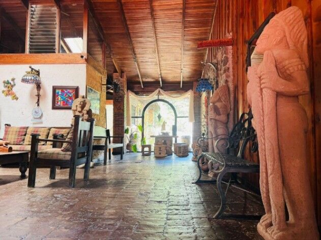 Venta de Hotel de Montaña en Barva, Heredia. RAH 25-1917 in San José de La Montaña, Barva, Heredia — $950,000