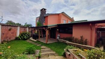 Hermosa Casa en Venta, Curridabat en Granadilla, Curridabat, San José — $819,000 - Foto 4 de 28