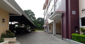 Venta de apartamento de 2 habitaciones en Escazu Estates in San Rafael, Escazú, San José — $265,000 - Photo 4 of 35