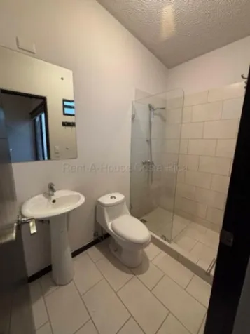 Alquiler de Casa en Ulloa-Heredia. RAH 26-2146 en Ulloa, Heredia — ₡ 550 000 - Foto 3 de 19