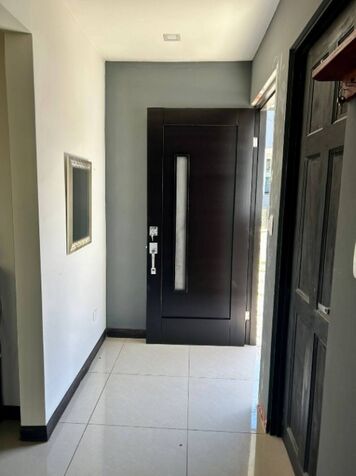SE VENDE BELLA PROPIEDAD Y CASA EN BRASIL DE SANTA ANA.  in Brasil, Santa Ana, San José — ₡ 120 000 000