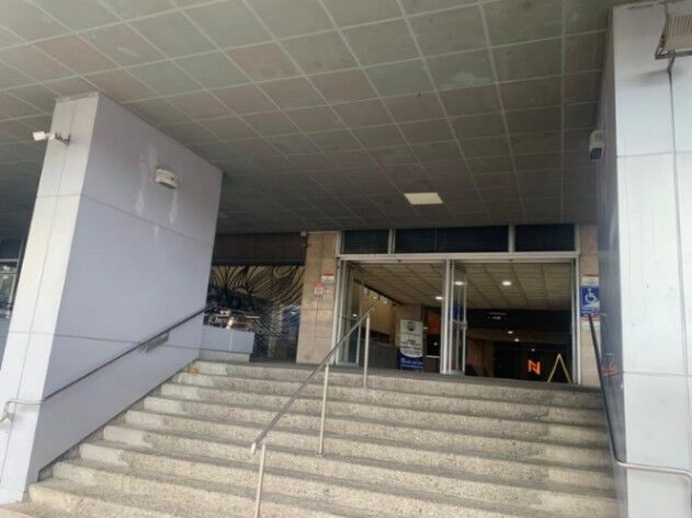 Venta de 2 Locales Comerciales en el Centro de Colón, San José. RAH 27-202 in Hospital, San José — $200,000