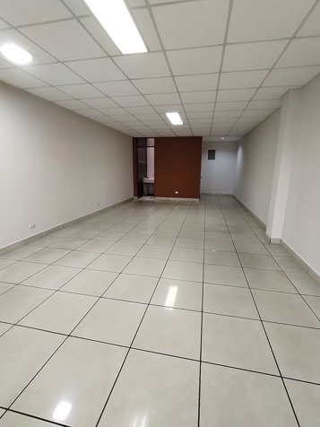 Edificio en Venta,en Goicoechea,Guadalupe,Uso Mixto,Inversionista,5PJG en Carmen, San José — $320,000