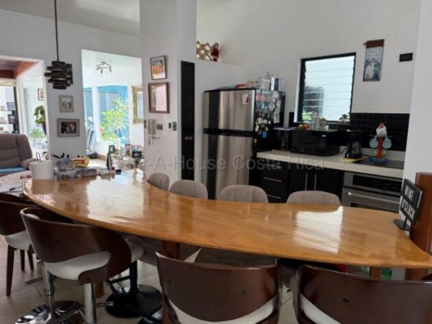 Venta de Casa en Residencial Altos de Omega-La Unión, San Diego. RAH 27-85 en San Diego, La Unión, Cartago — $185,000