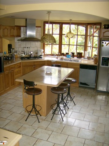 VENTA DE QUINTA, HEREDIA, SAN ISIDRO, SAN JOSECITO in San Josecito, San Rafael, Heredia — $1,250,000