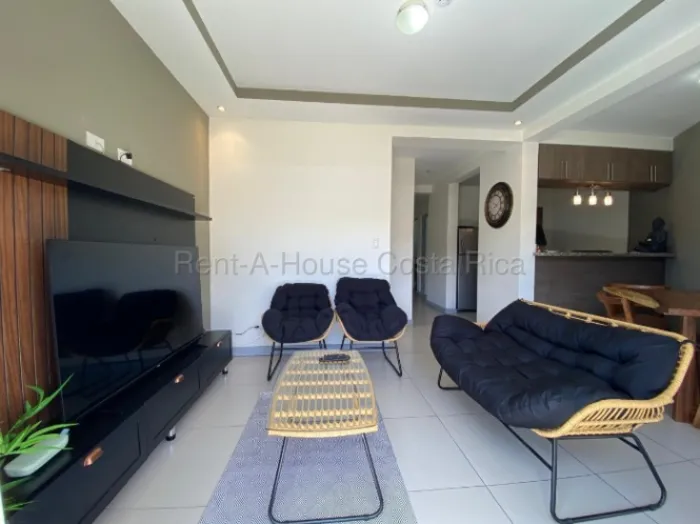 Se alquila apartamento en Ulloa Heredia 27-70 en Ulloa, Heredia — $1,500