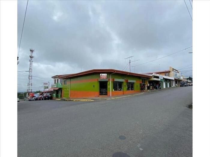 VENTA DE LOCAL COMERCIAL, ALAJUELA, POAS, SAN PEDRO en San Pedro, Poás, Alajuela — ₡ 260 000 000
