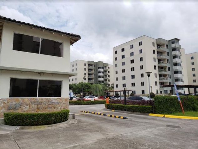 Remate Bancario Se vende apartamento en Condominio Villas del Campo en San Rafael, Alajuela — $107,594
