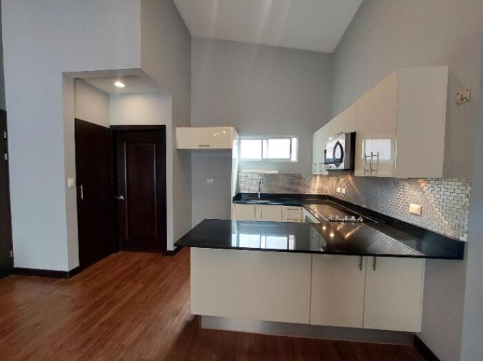 Venta de Hermoso Apartamento en la Guacima de Alajuela  en Guácima, Alajuela — $160,000