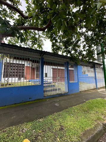 VENTA DE CASA, U OFICINAS, SAN JOSE CURRIDABAT OPORTUNIDAD INVERSION in Curridabat, San José — $390,000