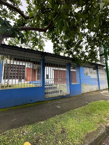 VENTA DE CASA, U OFICINAS, SAN JOSE CURRIDABAT OPORTUNIDAD INVERSION en Curridabat, San José — $390,000