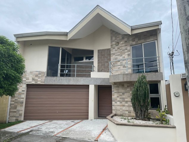 VENTA DE CASA, HEREDIA, SAN PABLO, CONDOMINIO PUEBLA REAL en San Pablo, Heredia — $285,000