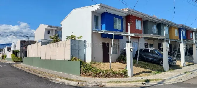 bella casa en condominio san Pablo de heredia in San Pablo, Heredia — ₡ 57 000 000