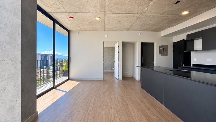 Inversion Airbnb Apartamento Venta Rohrmoser Babylon 2 Habitaciones $225000 en Mata Redonda, San José — $225,000 - Foto 2 de 16