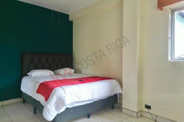 VENDO PROPIEDAD CASA + 2 APTOS EN CIUDAD COLÓN. in Colón, Mora, San José — $980,000