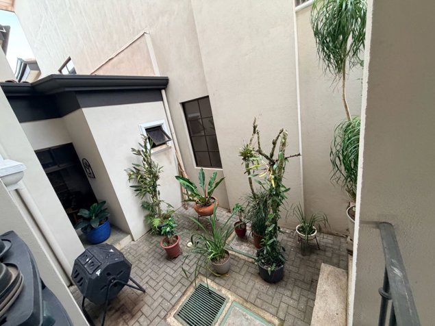 Venta de casa en Colinas de Montealegre, Condominio El Álamo in San Juan, La Unión, Cartago — $625,000 - Photo 2 of 53