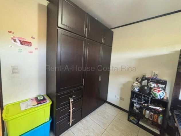 Venta de Casa en Concepción de Tres Ríos. en Tres Ríos, La Unión, Cartago — ₡ 92 000 000