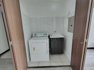 VENDO HERMOSO APARTAMENTO EN TORRE BELLAVISTA in Ulloa, Heredia — $135,000 - Photo 5 of 26