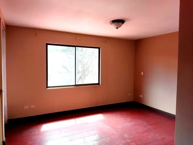 Se vende ,casa ,condominio, San Francisco Avicennia en San Francisco, Heredia — $215,000 - Foto 2 de 26