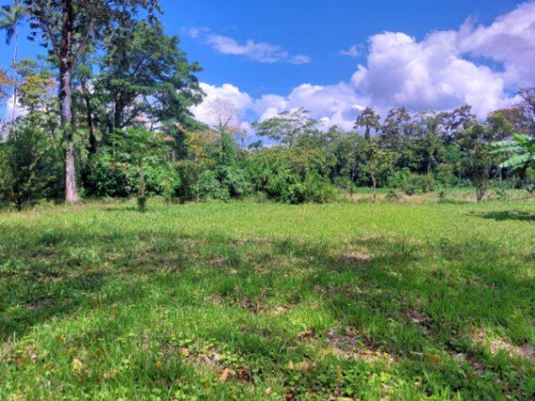 Quinta a la venta en Mundimar, Guápiles in Guápiles, Pococí, Limón — ₡ 32 000 000