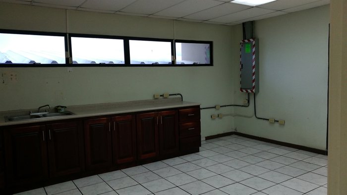 Edificio/ Oficinas en alquiler en El Barreal de Heredia. PC 9969461 in Ulloa, Heredia — $7,620 - Photo 2 of 20