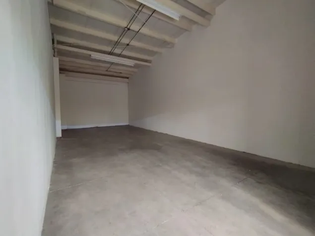 SE ALQUILA LOCAL 75.63m2 - Paseo de las Flores en San Francisco, Heredia — $1,512 - Foto 2 de 6