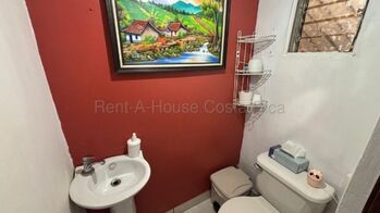 Venta de Casa en Concepción de Tres Ríos. in Concepción, La Unión, Cartago — 48 000 000 ₡ - Photo 4 of 14