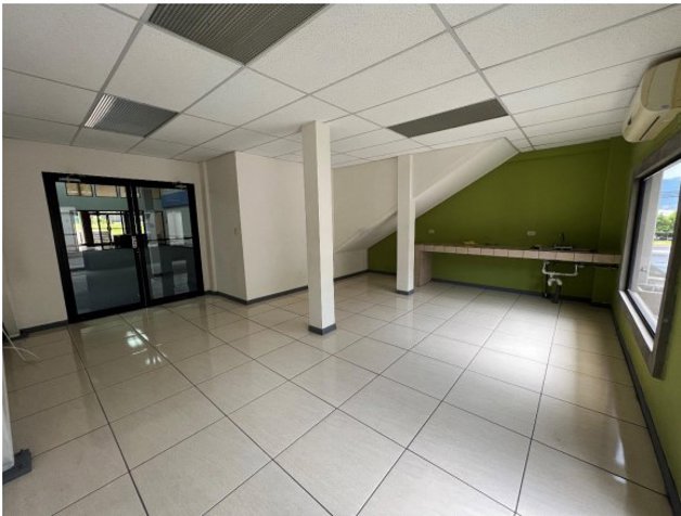 Oficina en alquiler en El Barreal de Heredia. PC3613114 en Heredia — $5,940 - Foto 2 de 13