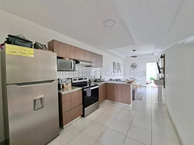 Venta de Casa en San Antonio de Alajuela. RAH 27-1049 en San Antonio, Alajuela — $155,600 - Foto 2 de 20