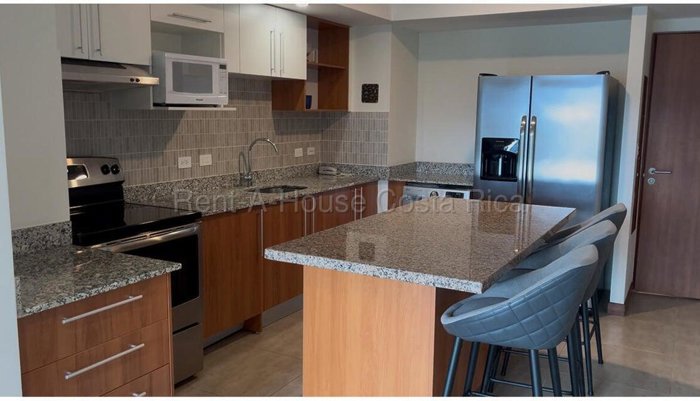 Alquiler de Apartamento Amoblado en los Yoses San José en Catedral, San José — $1,000 - Foto 2 de 10