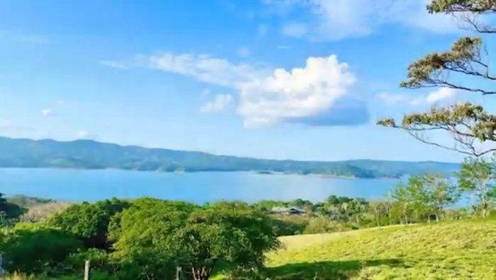 Venta de terreno con vista al Lago Arenal en Tejona, Tilarán en Tilarán, Guanacaste — $818,000 - Foto 2 de 14
