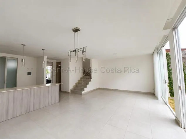 Se alquila casa en San Antonio Belén 27-225 in San Antonio, Belén, Heredia — ₡ 1 200 000 - Photo 3 of 20