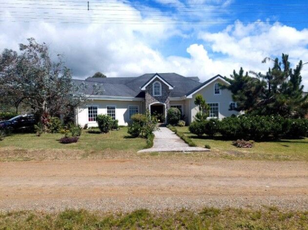 Venta de Casa en Paraíso, Cartago. RAH 26-902 en Paraíso, Cartago — $870,000